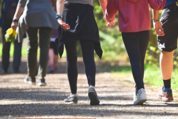 Menschen beim Wandern
